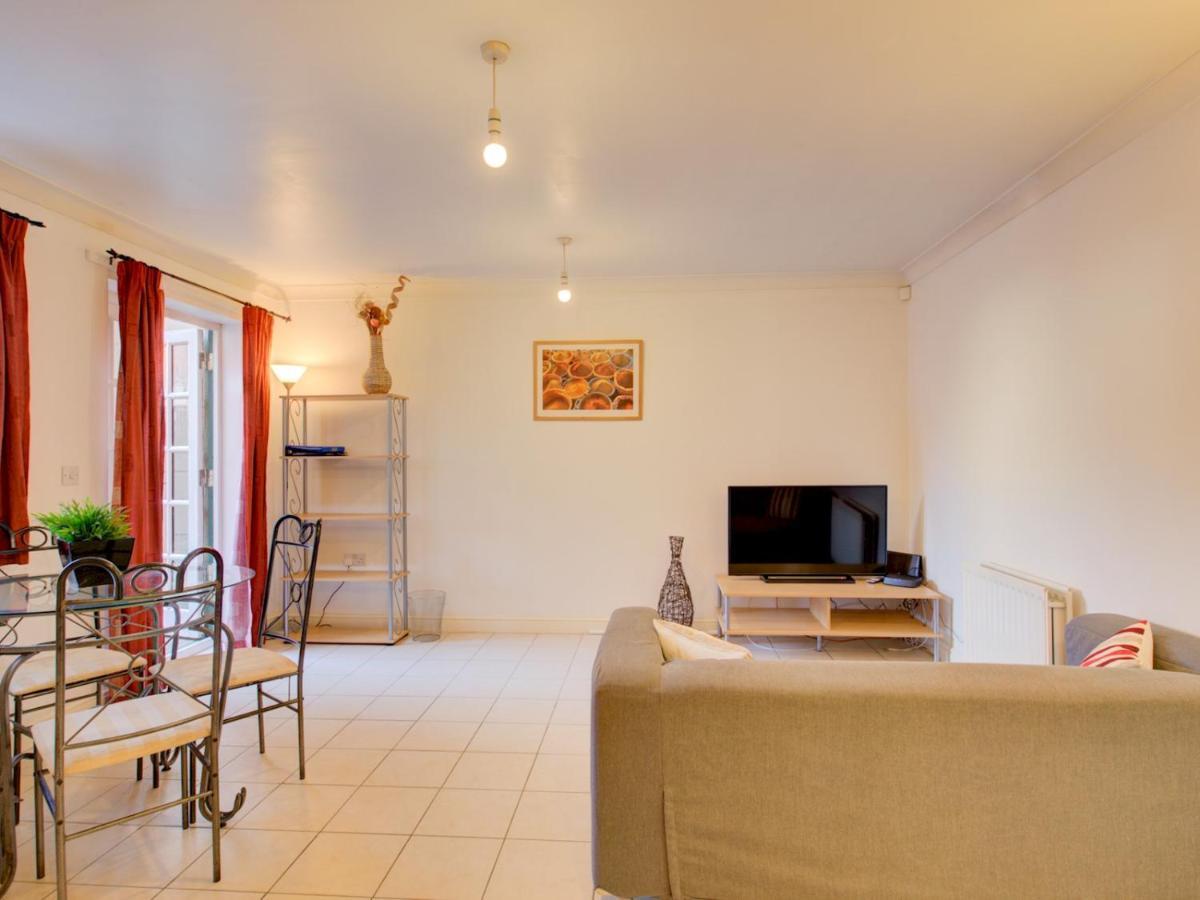 Apartment Pass The Keys Spacious For 2 Free Parking *